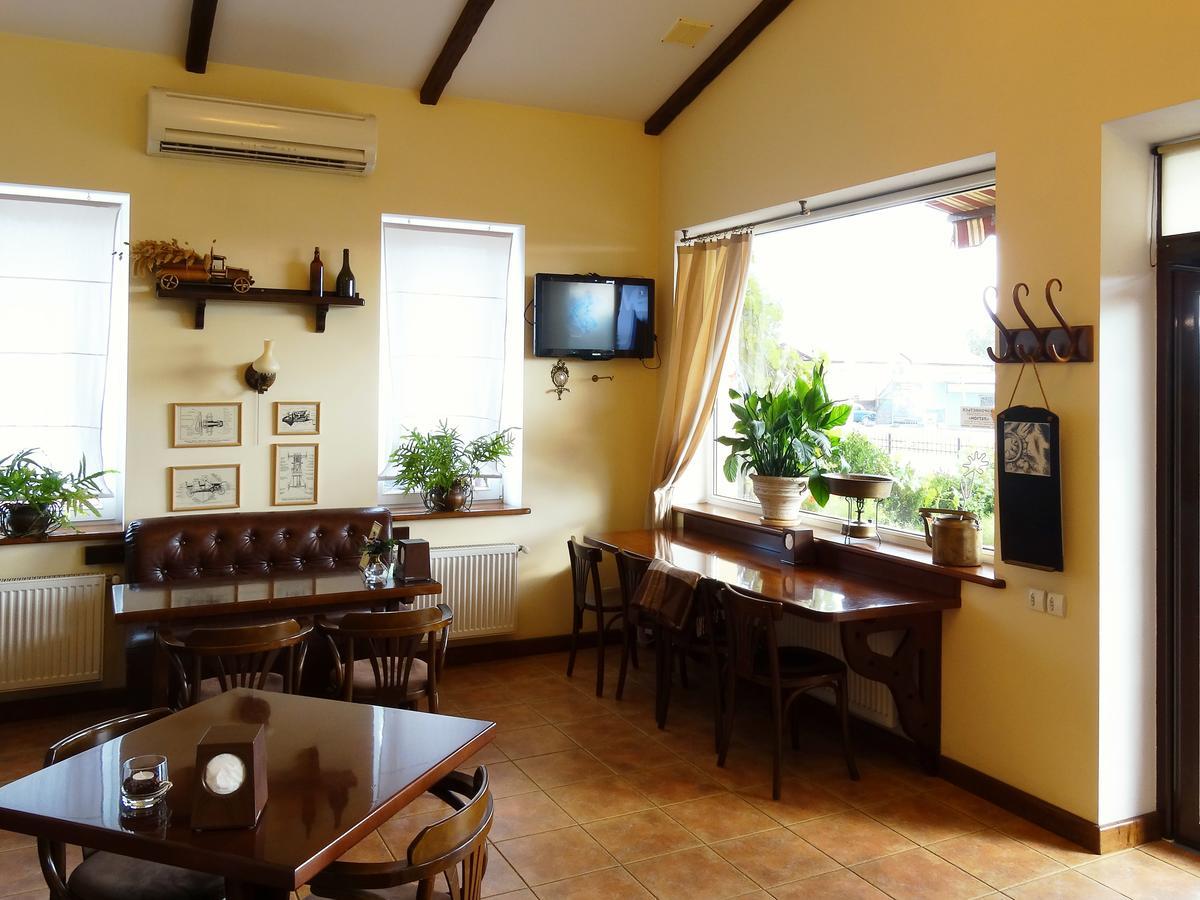 Henry Ford Mini Hotel Odessa Luaran gambar